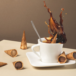 Conüs Praline Filled Cones