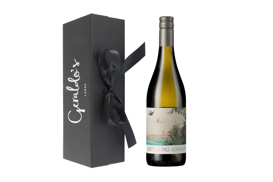 Earthsong, Dillon's Point Single Vineyard Sauvignon Blanc, Marlborough, New Zealand, 2025 BIN NO 4909 xx