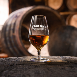 Tamdhu 15 Year Old Speyside 46% Single Malt Scotch Whisky 70cl - FREE Tamdhu Glass