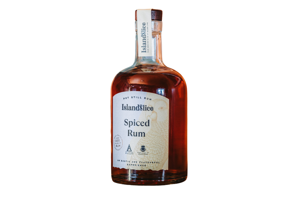 Island Slice Spiced Rum 70cl - NEW xx