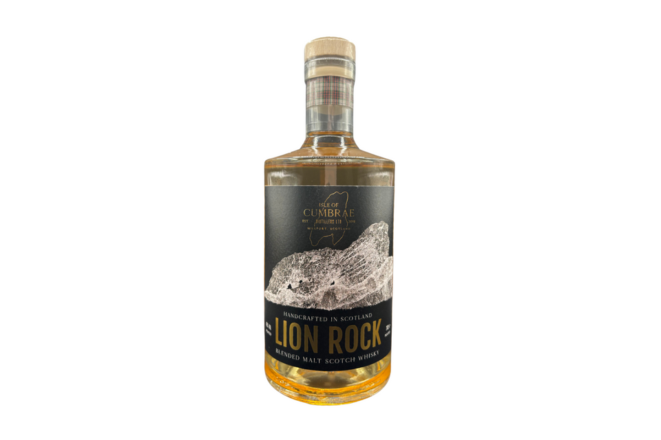 Lion Rock Peated 46% Blended Malt Scotch Whisky 70cl xx