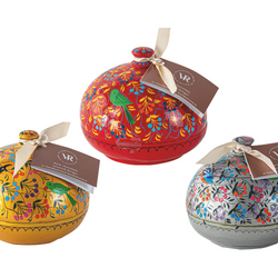 Small Luxury Bonbonnier with Dark Chocolate Coated Ginger Pieces