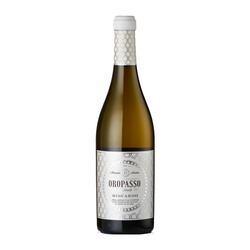 Oropasso premium white wine