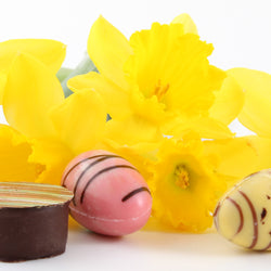 Ballotin Gift Box of Easter Chocolates